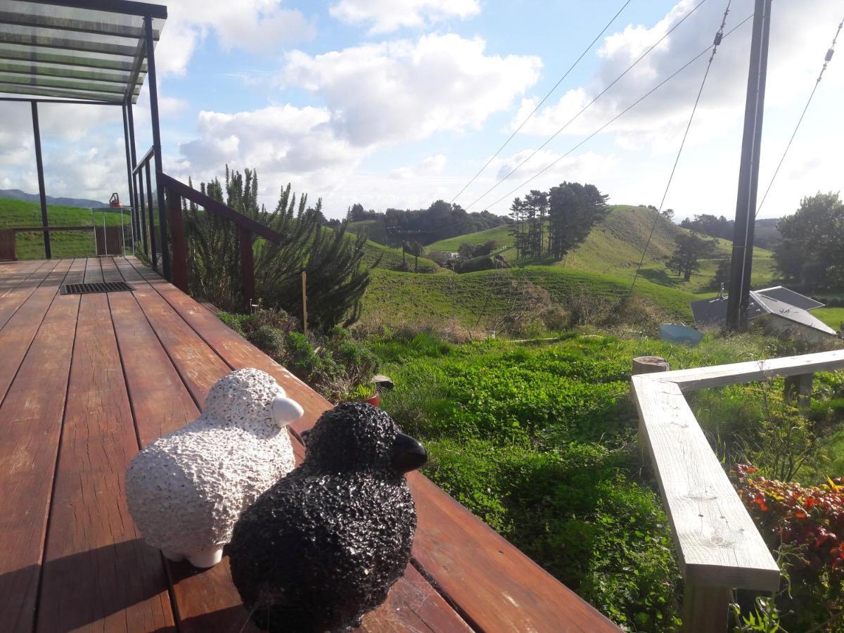 Cosy Country Cottage On A Sunny Hill New Plymouth Buitenkant foto